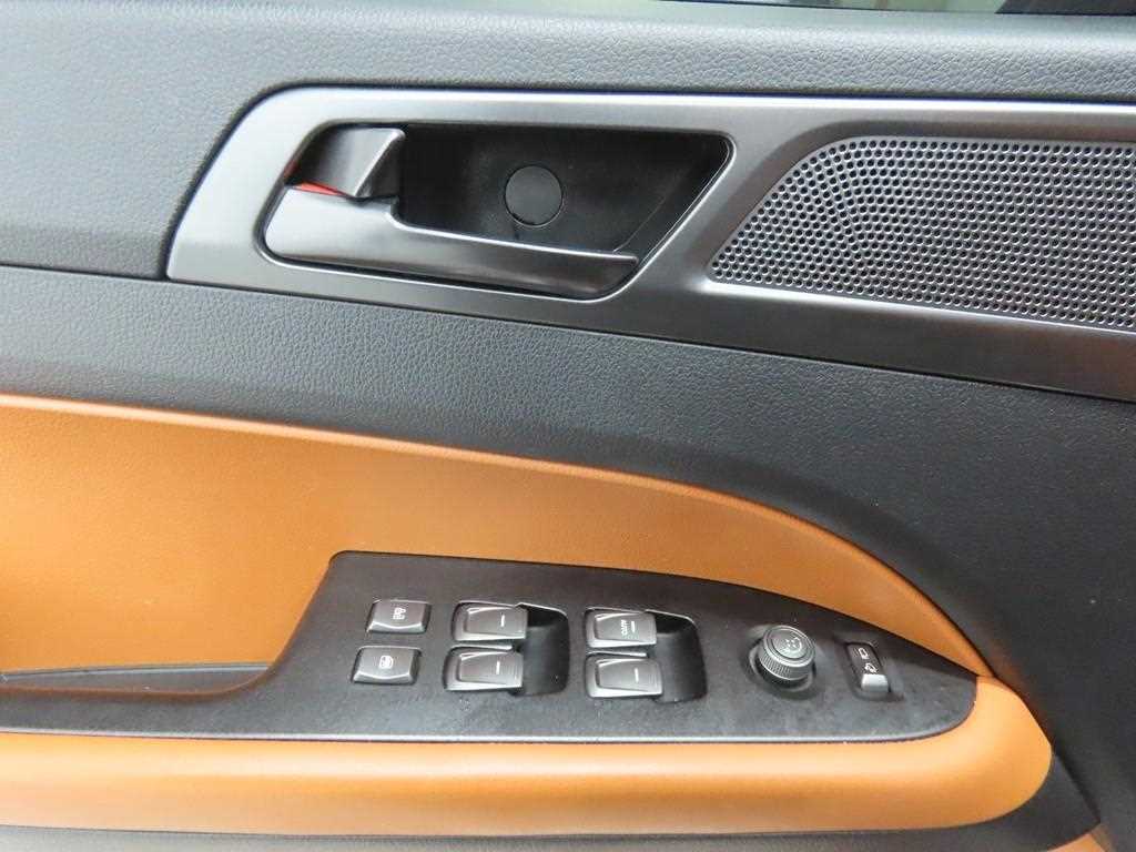 Ssangyong Rexton - Vista 9