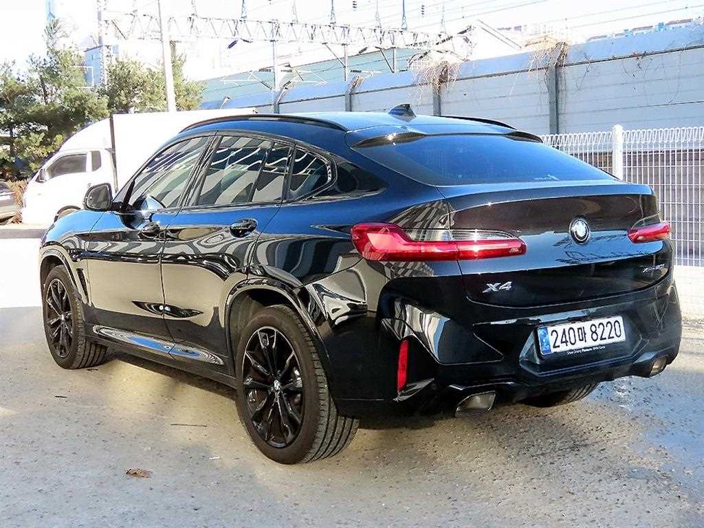 BMW X4 - Vista 3