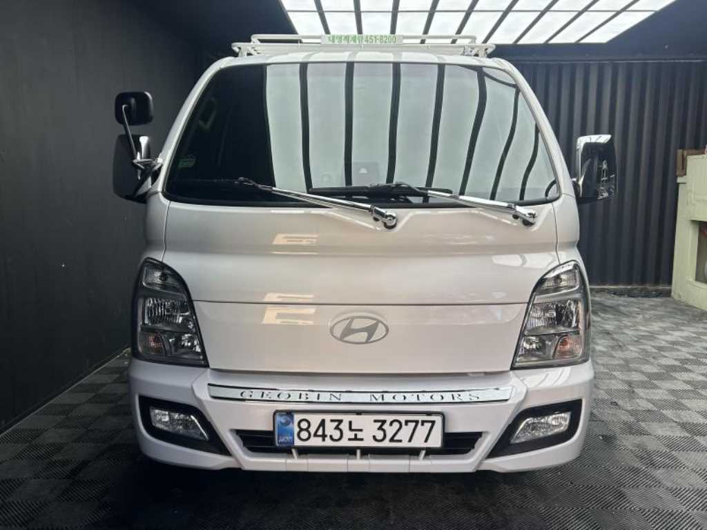 Small Truck Top_Powergate 2024 Blanco - Importación desde Corea - HF Imports Iquique - Foto 1
