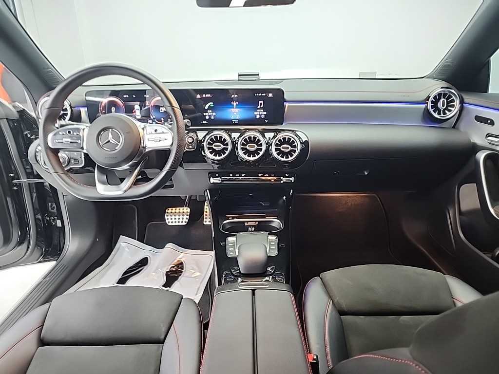 Mercedes Benz CLA Class - Vista 7