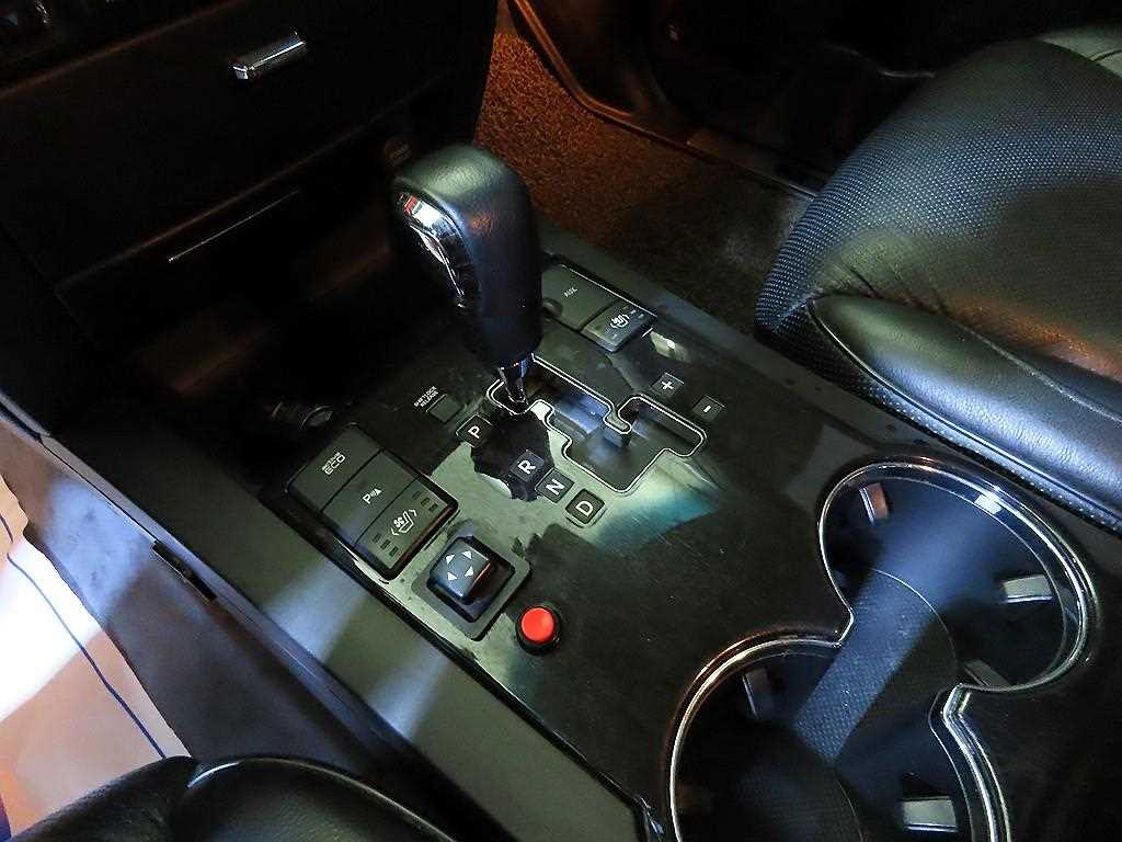 KIA Mohave - Vista 12