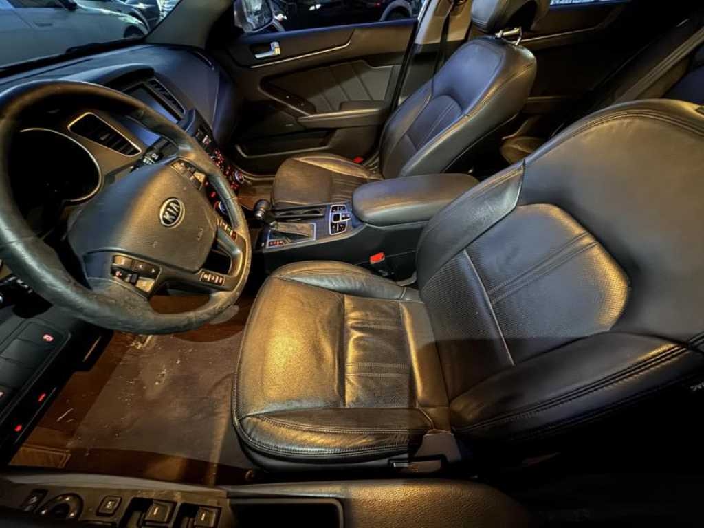 KIA K7 - Vista 9