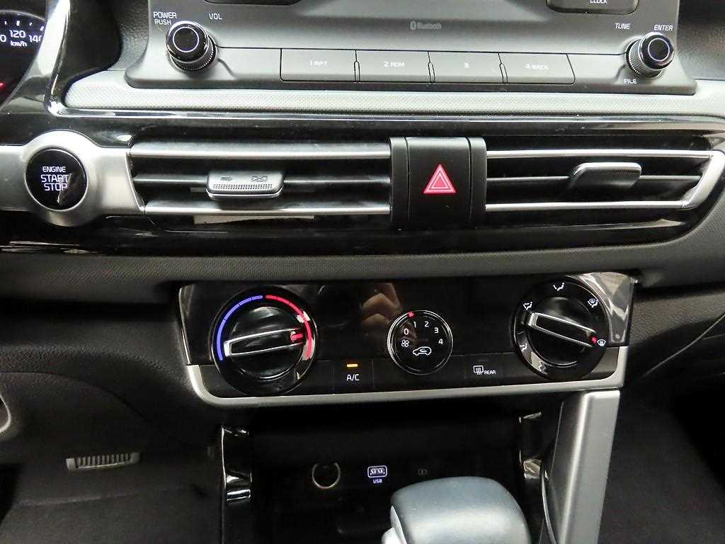 KIA Seltos - Vista 9