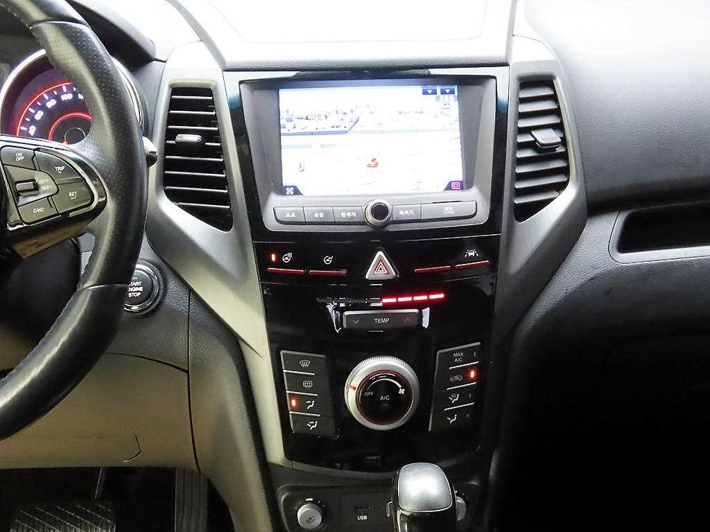 Ssangyong Tivoli - Vista 11