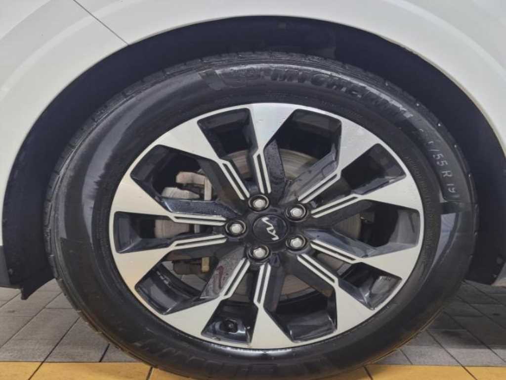 KIA Carnival - Vista 9