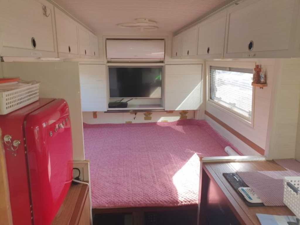 medium and large bus Hyundai bus - Vista 7