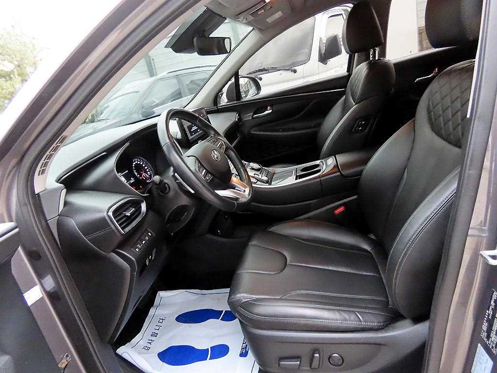 HYUNDAI Santa Fe - Vista 5