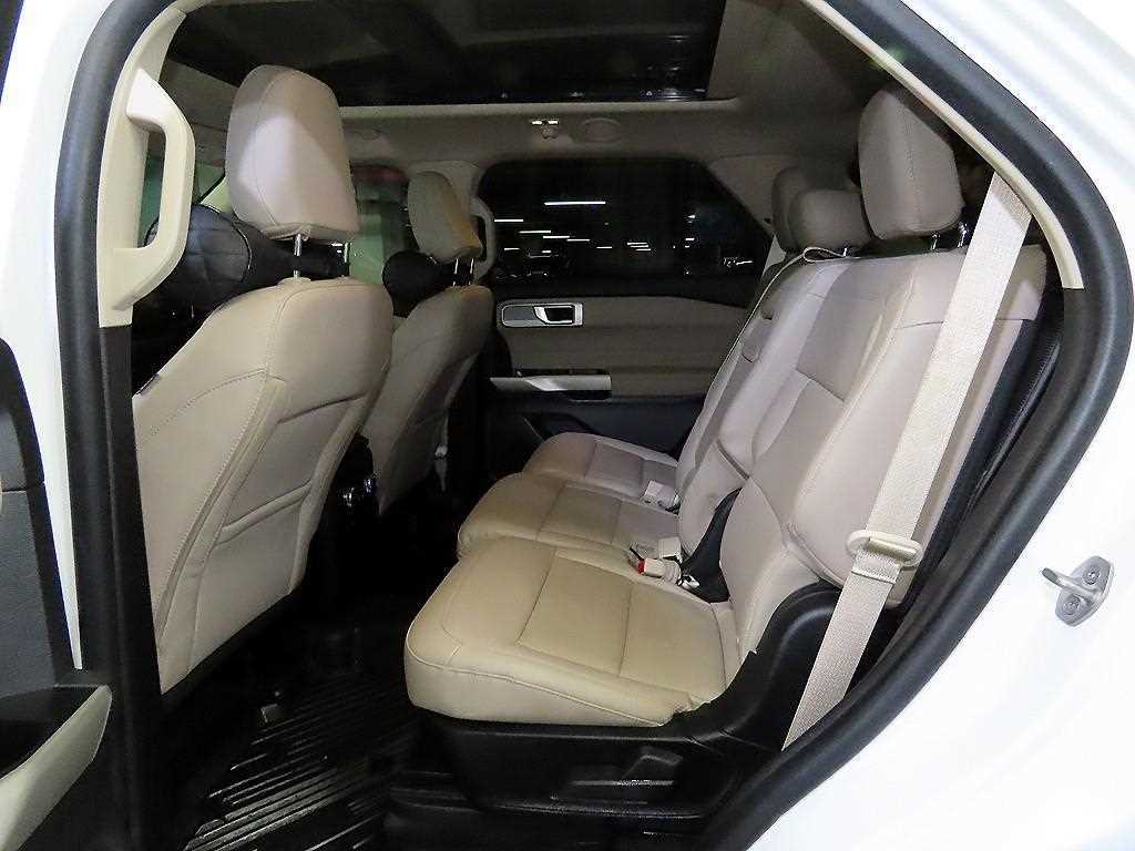Ford Explorer - Vista 7