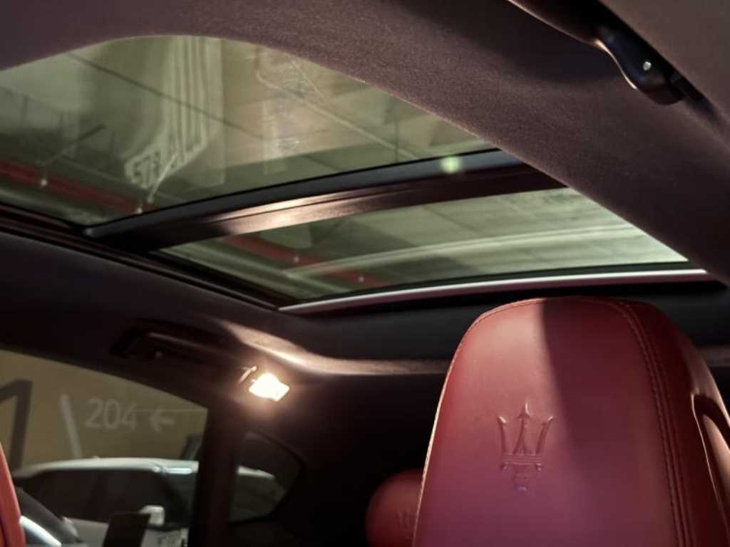 Maserati Levante - Vista 9