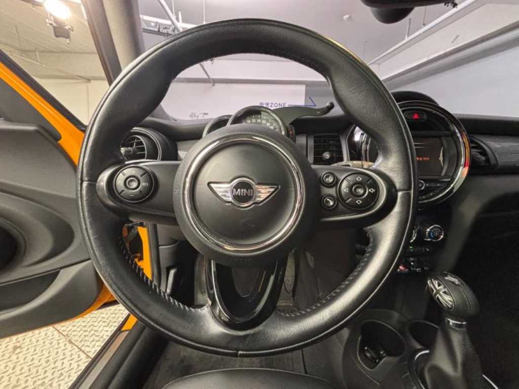 Mini Cooper - Vista 6