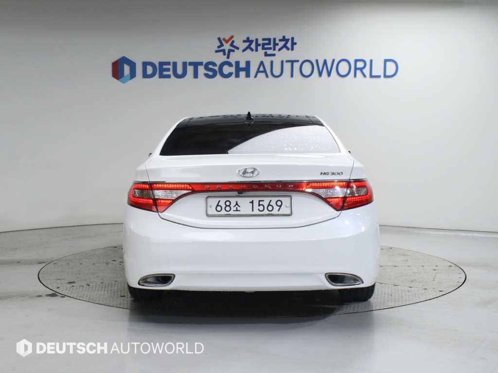 HYUNDAI Grandeur - Vista 4