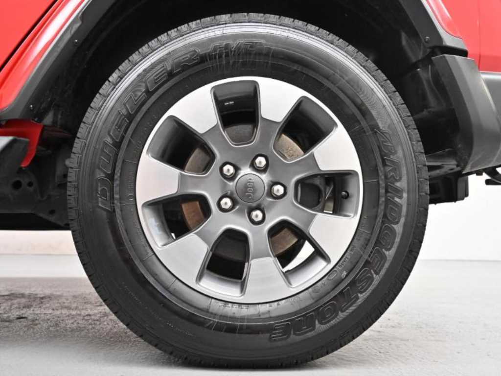 Jeep Wrangler - Vista 5