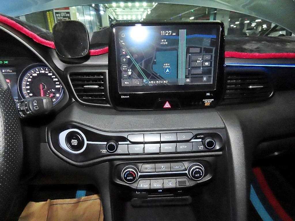 HYUNDAI Veloster - Vista 12