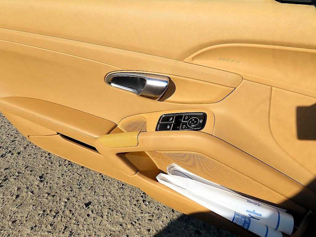 Porsche Baxter 2014 Gold color - Importación desde Corea - HF Imports Iquique - Foto 14