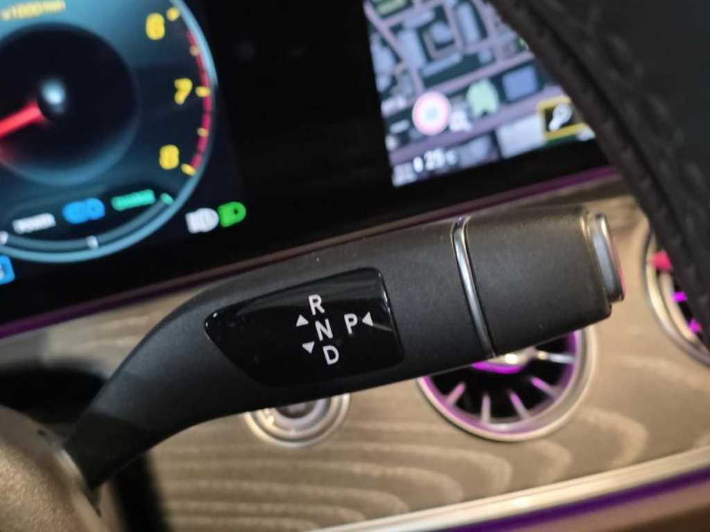 Mercedes Benz CLS Class - Vista 10