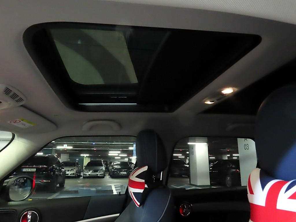 Mini Countryman 2023 Azul - Importación desde Corea - HF Imports Iquique - Foto 16