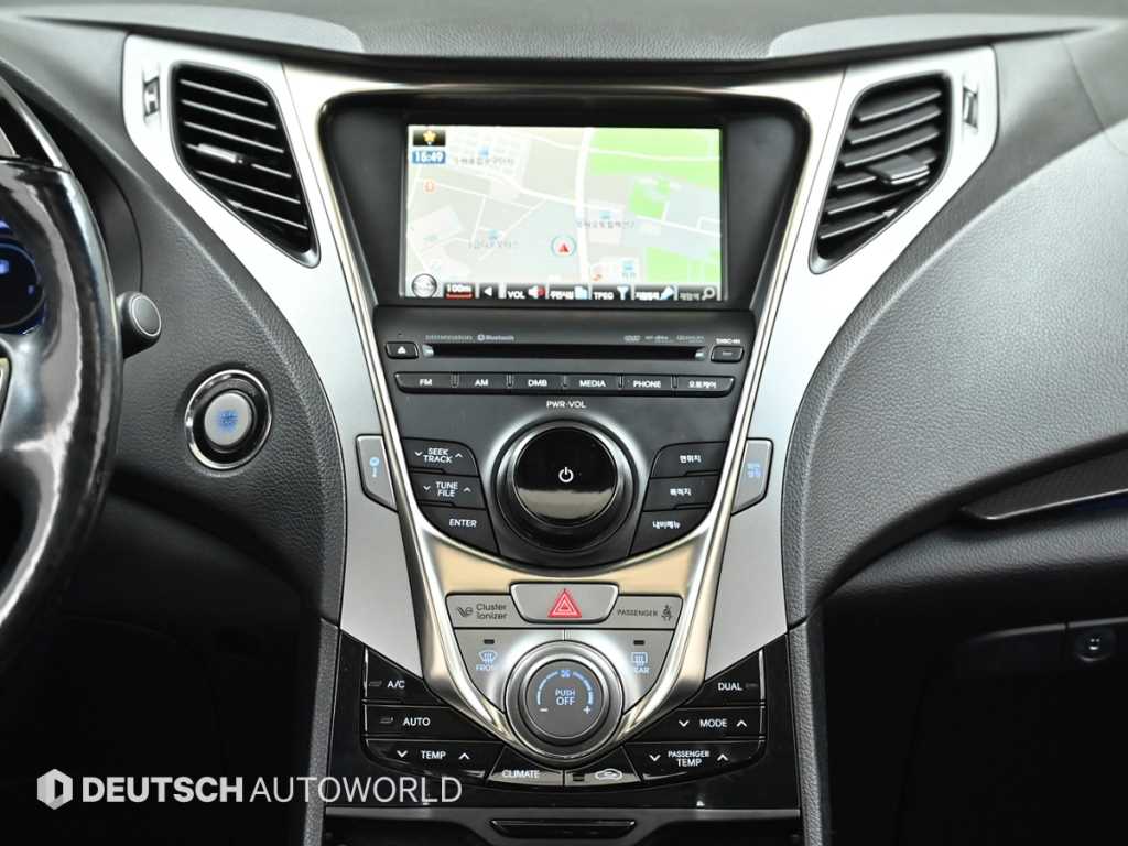 HYUNDAI Grandeur 2012 Blanco - Importación desde Corea - HF Imports Iquique - Foto 14