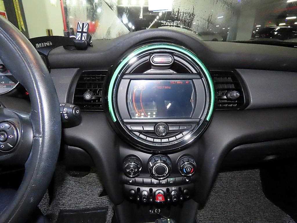 Mini Cooper - Vista 11