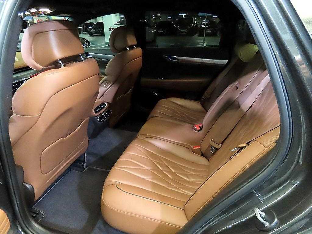 Genesis G80 - Vista 7