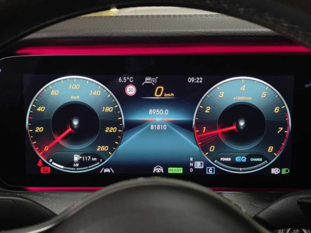 Mercedes Benz CLS Class - Vista 6