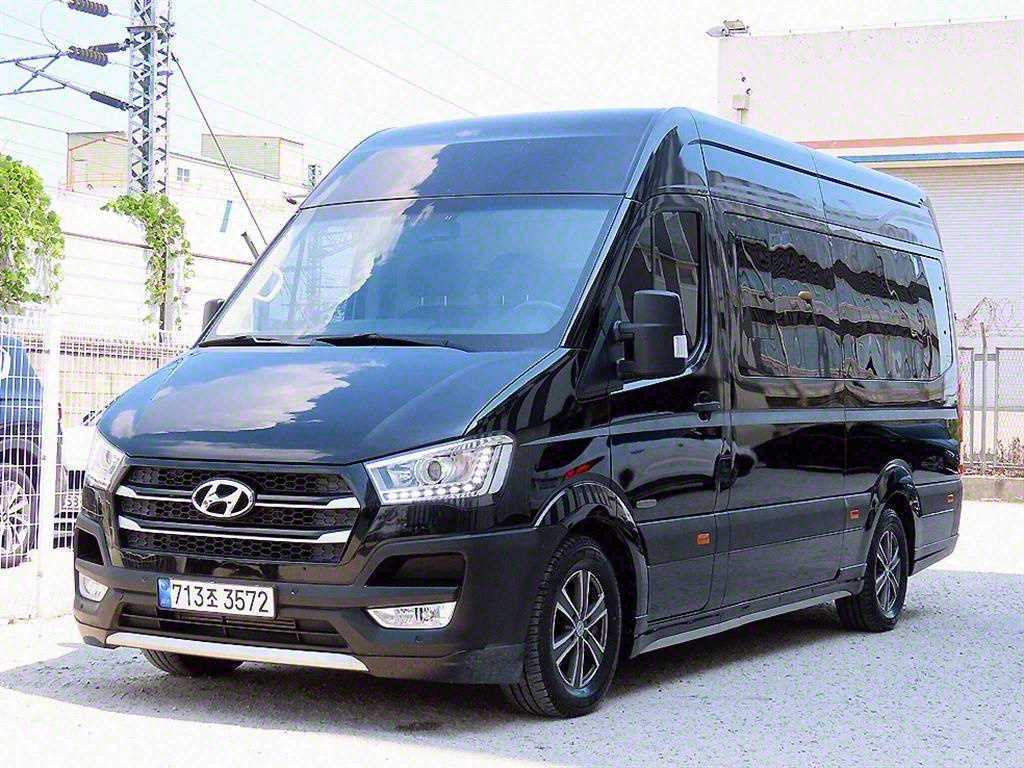 HYUNDAI Solati - Vista 2