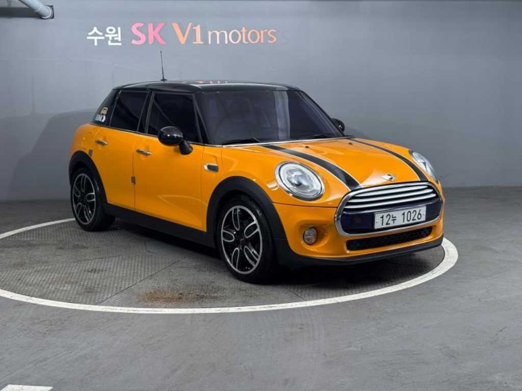 Mini Cooper - Vista 2