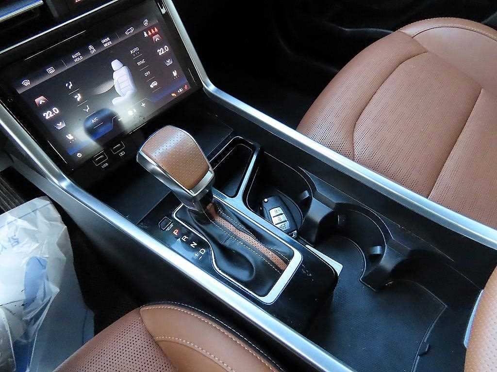 Ssangyong Torres - Vista 10