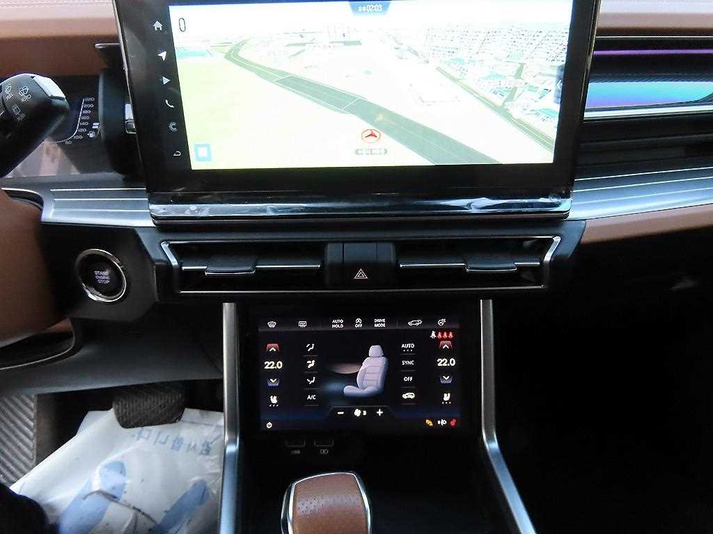 Ssangyong Torres - Vista 11