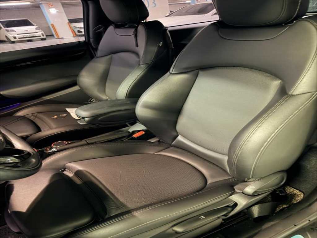 Mini Cooper - Vista 7