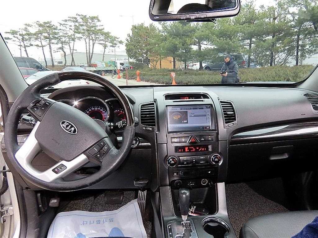 KIA Sorento - Vista 7