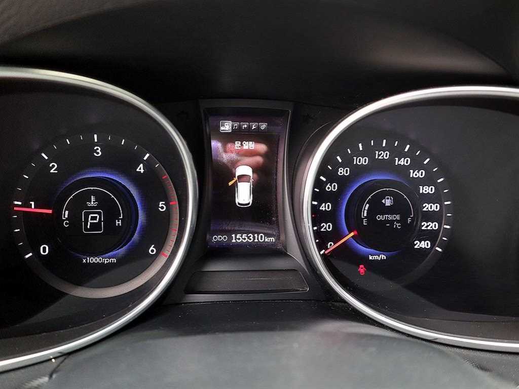 HYUNDAI Santa Fe - Vista 9