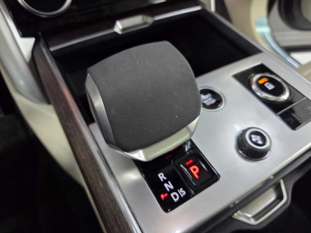 Land Rover Range Rover 2023 Gris - Importación desde Corea - HF Imports Iquique - Foto 15