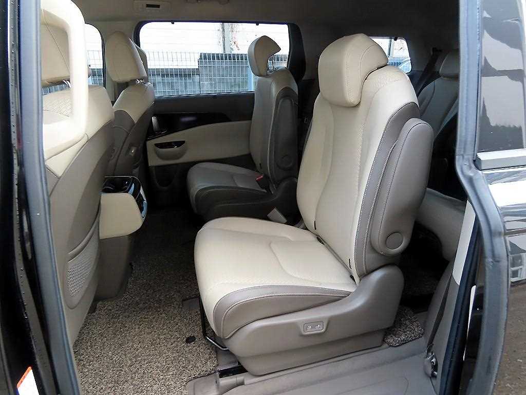 KIA Carnival 2021 Negro - Importación desde Corea - HF Imports Iquique - Foto 13