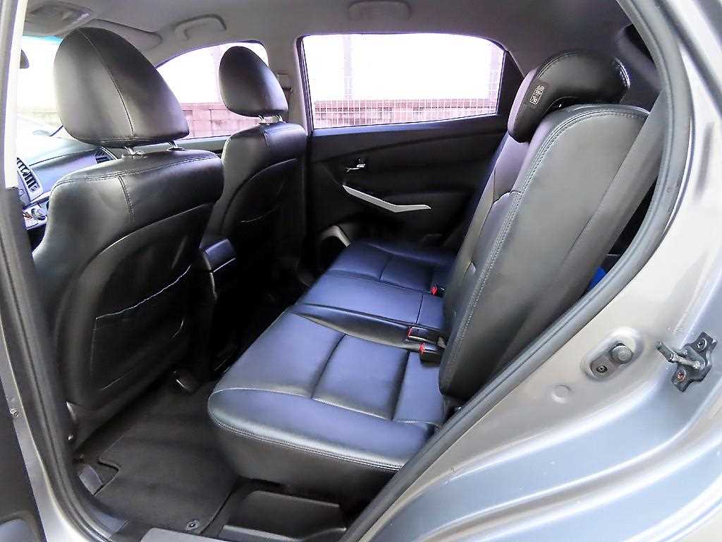 Ssangyong Korando - Vista 7