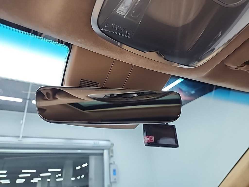 Genesis GV80 2022 Blanco - Importación desde Corea - HF Imports Iquique - Foto 17