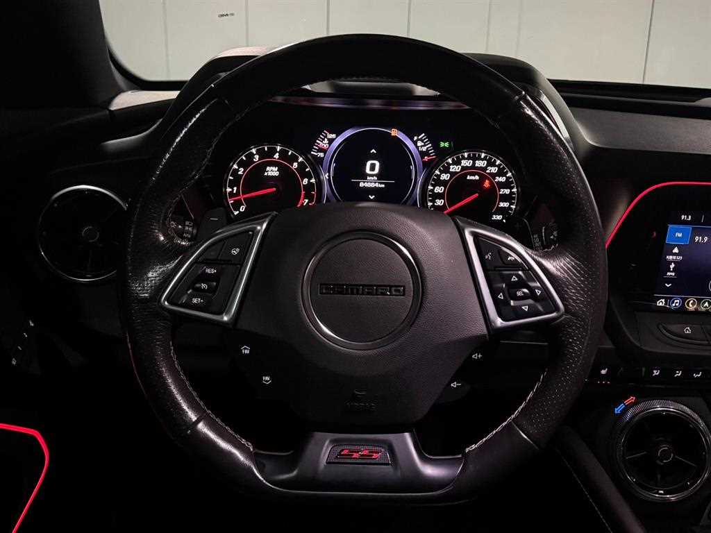 Chevrolet Camaro 2019 Negro - Importación desde Corea - HF Imports Iquique - Foto 19