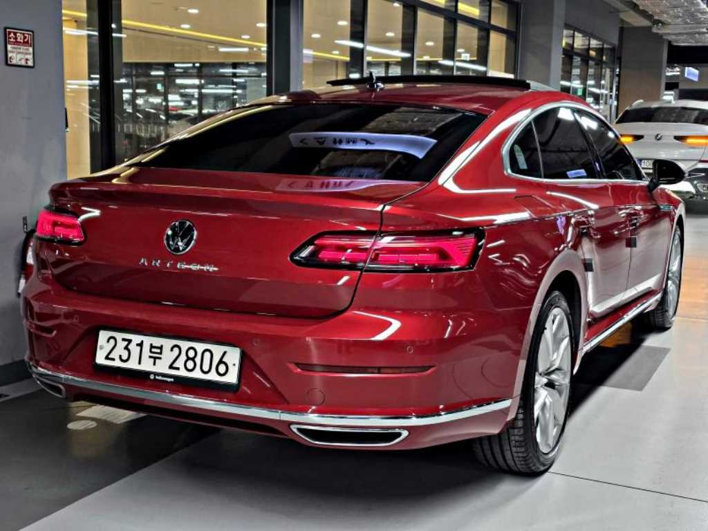 Volkswagen Arteon - Vista 5