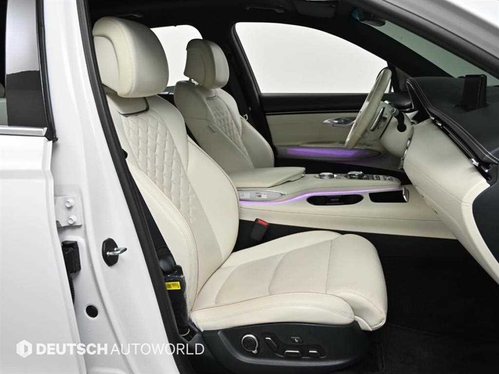 Genesis GV70 - Vista 10