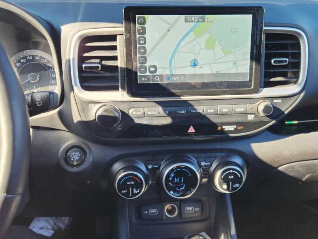 HYUNDAI Venue 2022 Blanco - Importación desde Corea - HF Imports Iquique - Foto 14