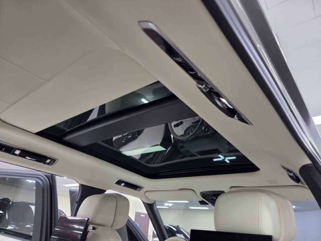 Land Rover Range Rover - Vista 8