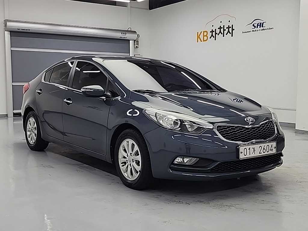 KIA K3 - Vista 4