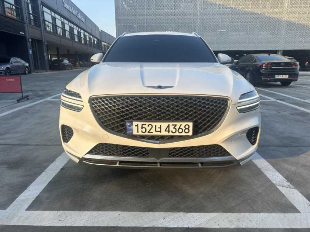 Genesis GV70 - Vista 3