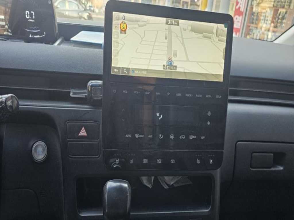 HYUNDAI Staria - Vista 8