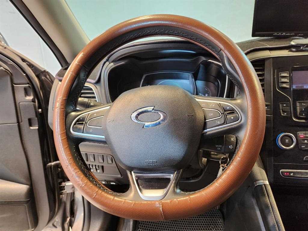 SAMSUNG QM6 - Vista 11