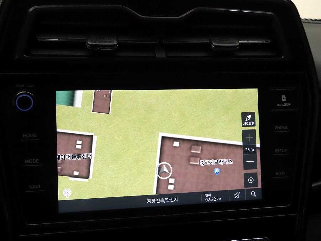 Ssangyong Tivoli - Vista 9