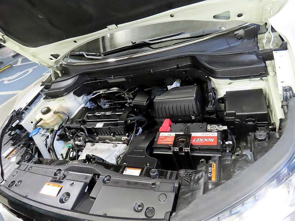 Ssangyong Tivoli 2018 Blanco - Importación desde Corea - HF Imports Iquique - Foto 17