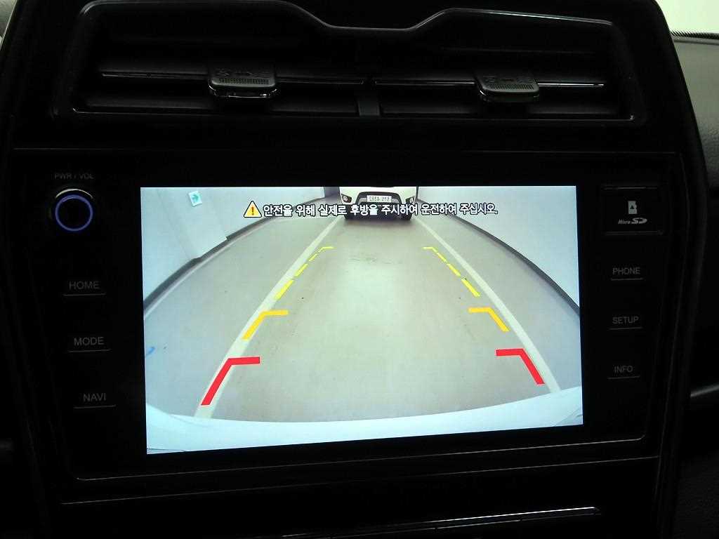 Ssangyong Tivoli 2022 Blanco - Importación desde Corea - HF Imports Iquique - Foto 15