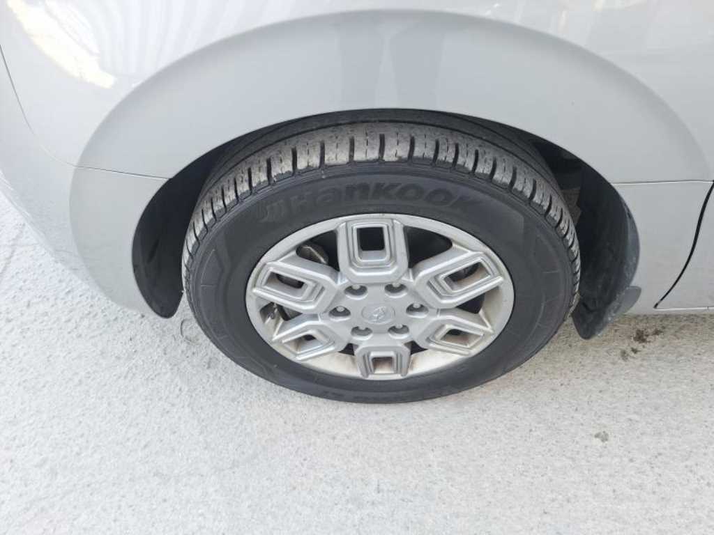 HYUNDAI Staria - Vista 9