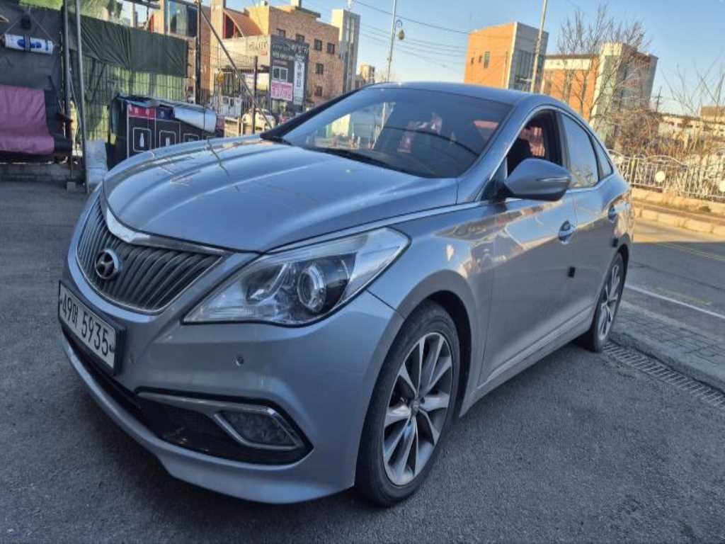 HYUNDAI Grandeur - Vista 3