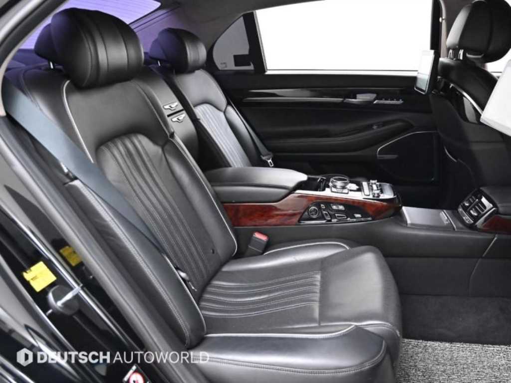 Genesis EQ900 - Vista 11